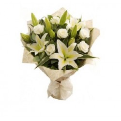 White Lily With White Roses Bunch